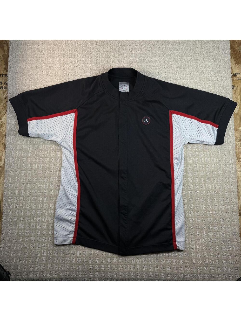 Vintage Jordan Warm Up Button Up Shirt Medium